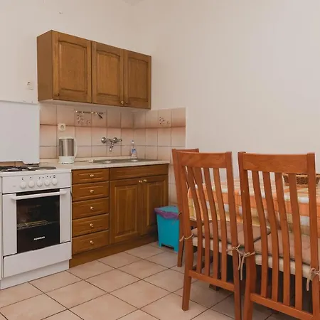 Family Friendly Seaside Grebastica, Sibenik - 15170 * Grebaštica