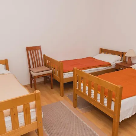 Family Friendly Seaside Grebastica, Sibenik - 15170 * Grebaštica