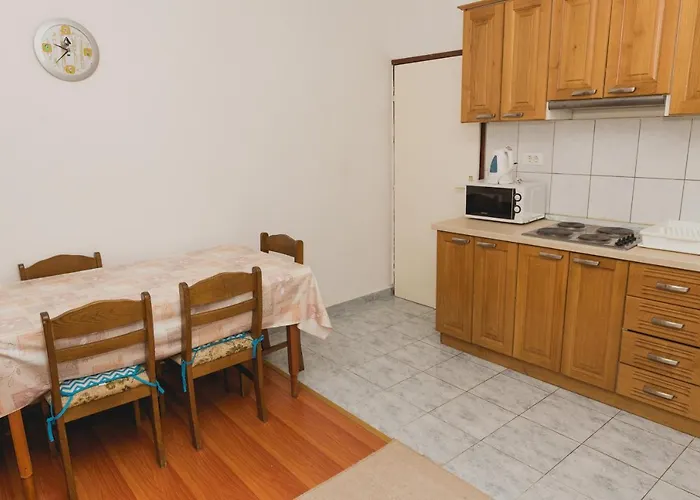 Lejlighed Family Friendly Seaside Grebastica, Sibenik - 15170 Grebaštica