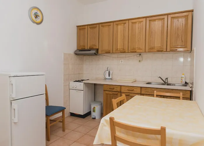 Lejlighed Family Friendly Seaside Grebastica, Sibenik - 15170 Grebaštica